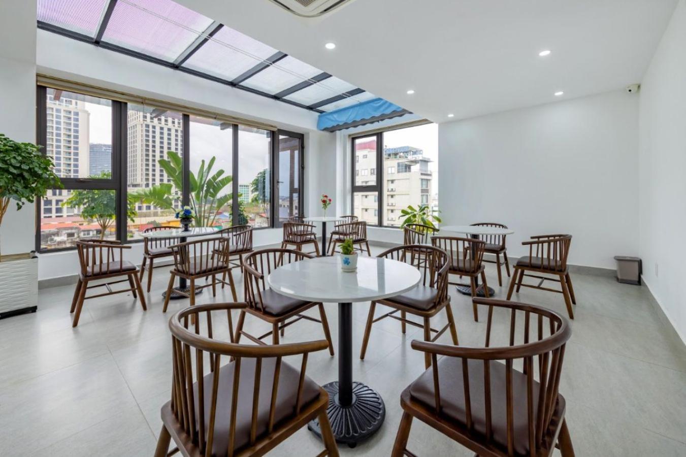 Phong Lan Apartments Hai Phong Bagian luar foto
